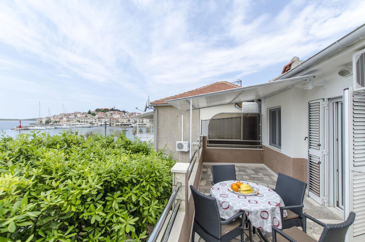 Apartment Danijela Primošten Eksteriør billede