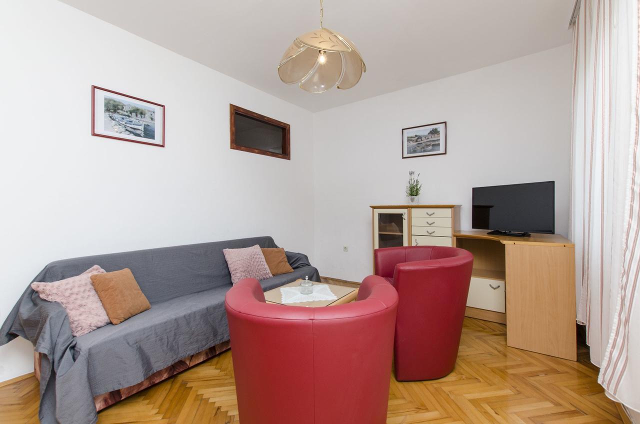 Apartment Danijela Primošten Eksteriør billede